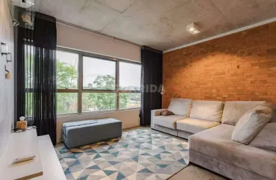 Apartamento mobiliado com 2 dormitórios e 2 vagas no bairro petrópolis!