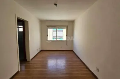 Apartamento de 2 dormitórios no vibrante bairro Passo D'Areia.