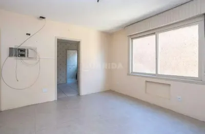 Apartamento com 2 quartos para alugar na Rua Teixeira de Freitas, Partenon, Porto Alegre