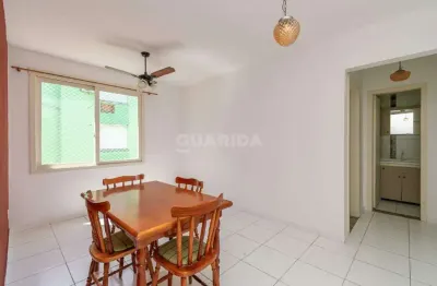 Apartamento com 1 dormitório e 1 vaga de garagem, no bairro alto petrópolis.