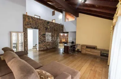 Casa residencial com 3 dormitórios para alugar no bairro assunção.