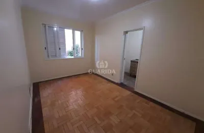 Apartamento de 2 dormitórios no bairro petrópolis - porto alegre/rs