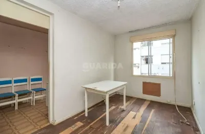 Apartamento com 2 quartos para alugar na Rua Derocy Giácomo da Silva, Vila Nova, Porto Alegre