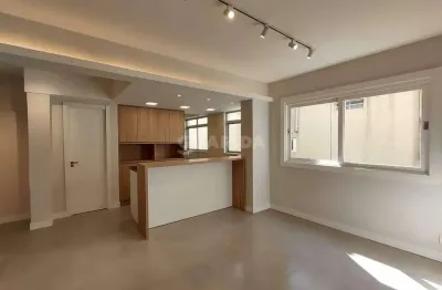 Apartamento com 2 quartos para alugar na Rua Carazinho, Petrópolis, Porto Alegre