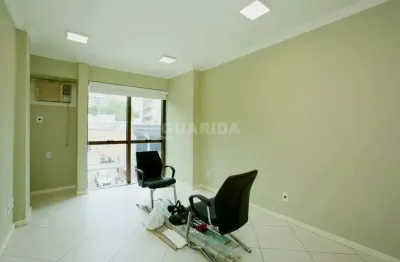 Conjunto comercial com 34m² para alugar no bairro Auxiliadora