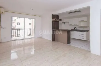 Apartamento semi mobiliado.com 3 dormitórios, sendo 1 suíte, e 1 vaga de garagem no bairro Tristeza