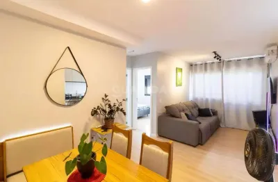 Apartamento mobiliado com 2 dormitórios no bairro Vila Nova!