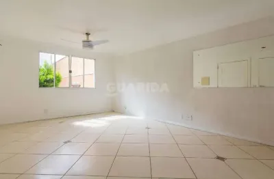 Casa Residencial/Sobrado para aluguel, 4 quartos, 1 suíte, 1 vaga, Jardim Itu Sabará - Porto Alegre/RS