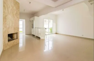 Casa Residencial/Sobrado para aluguel, 4 quartos, 2 suítes, 1 vaga, Hípica - Porto Alegre/RS