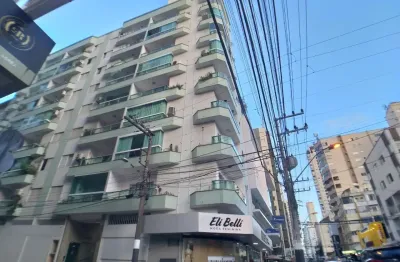 Apartamento com 3 quartos na quadra mar em Balneário Camboriú