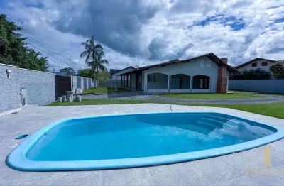 Casa à venda com 3 dormitórios (1 suíte) e piscina no bairro estação - ascurra/s