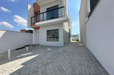 Casa à venda com 3 dormitórios (1 suíte) no bairro benedito em indaial-sc