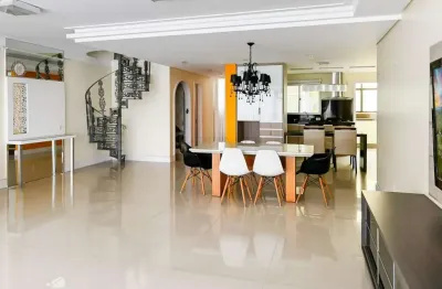 Duplex cobertura com 3 suítes e área de festas no centro de blumenau