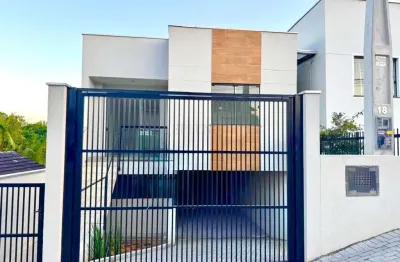 Sobrado à venda com 3 dormitórios (1 suíte) no bairro itoupava central - blumena