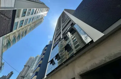 Apartamento com 3 quartos à venda na Rua 3144, 193, Centro, Balneário Camboriú