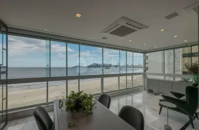 Apartamento com 3 quartos à venda na Avenida Atlântica, 770, Centro, Balneário Camboriú