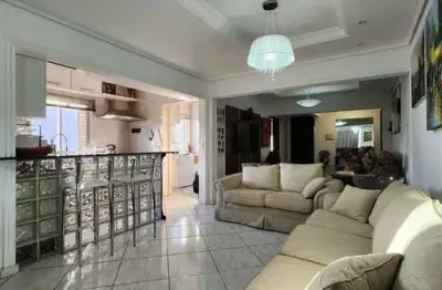 Apartamento quadra mar 05 dormitórios balneário camboriú