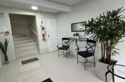 Apartamento 02 dormitórios a venda quadra mar  balneário camboriú bom pastor