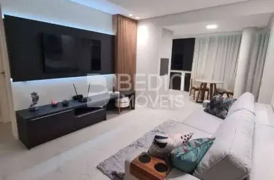 La Belle Epoque Apartamento 02 dormitórios lateral mar venda Itapema