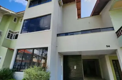 Casa 06 dormitórios a venda condomínio fechado recanto dos pássaros camboriú