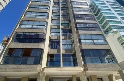 Apartamento com 3 quartos para alugar na Avenida Atlântica, 790, Centro, Balneário Camboriú