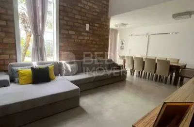 Casa com 4 quartos à venda na Rua Professor Andrônico Pereira, 313, Centro, Camboriú