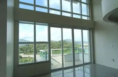 Apartamento locação anual quadra mar 03 suítes balneário camboriú