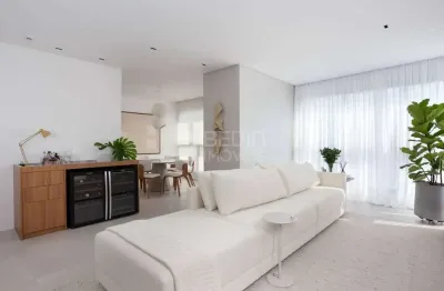 Apartamento com 3 quartos para alugar na Rua 500, 250, Centro, Balneário Camboriú