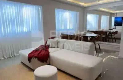 Apartamento 03 dormitórios quadra mar  a venda balneário camboriú