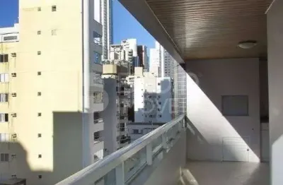 Apartamento 02 dormitórios locação anual centro balneário camboriú moradas da praia