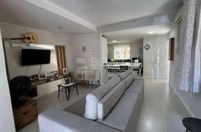 Casa 03 dormitórios a venda camboriú condomínio recanto dos pássaros
