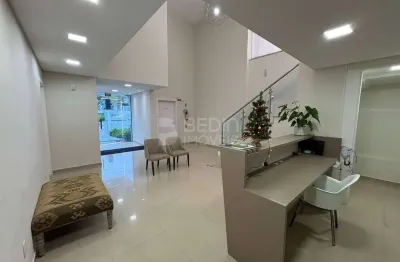 Sala comercial para alugar na Rua Rouxinol, 148, Ariribá, Balneário Camboriú