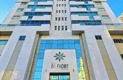 Apartamento 3 dormitórios - 3 vagas - no centro de balneário camboriú