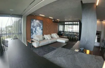Altíssimo padrão - com vista mar - mobiliado e decorado - 3 suítes - 2 vagas - área de lazer completa - praia brava