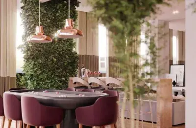 Quadra mar - 4 dorm - 3 vagas - ótima localização - centro - balneário camboriú.