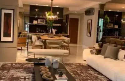 Apartamento mobiliado e decorado - à 300m da praia - 3 suítes - 3 vagas - área de lazer completa
