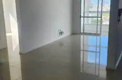 Apartamento em andar alto - 3 dormitórios - 2 vagas - área de lazer completa