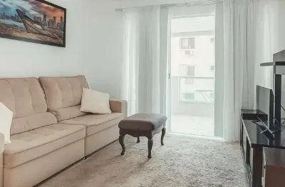 Apartamento semi-mobíliado - 3 dormitórios - 2 vagas de garagem - centro - balneário camboriú/sc