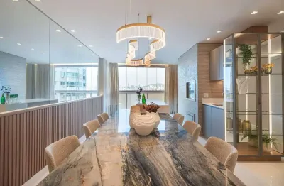 Locação anual - frente mar - semi-mobiliado e decorado - 4 suítes - 4 vagas - 1800m² de área de lazer - barra norte - bal. camboriú