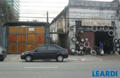 Terreno à venda no Saboó, Santos 