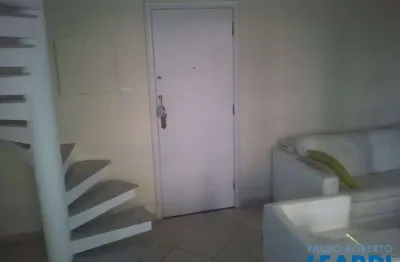 Flat com 1 quarto para alugar no Ponta da Praia, Santos 