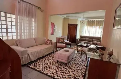 Casa com 5 quartos à venda na Rua Estevão de Mendonça, 1, Morada do Sol, Cuiabá