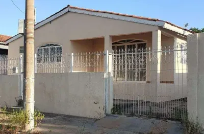 Casa com 3 quartos à venda na Avenida Joinville, 1, CPA I, Cuiabá
