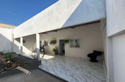 Casa com 2 quartos à venda na Alameda Seis, 4, CPA III, Cuiabá