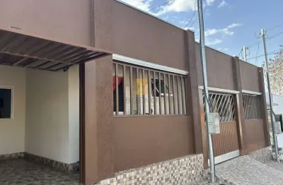 Casa com 2 quartos para alugar na rua marajó, jardim dos estados, várzea grande por r$ 1.400