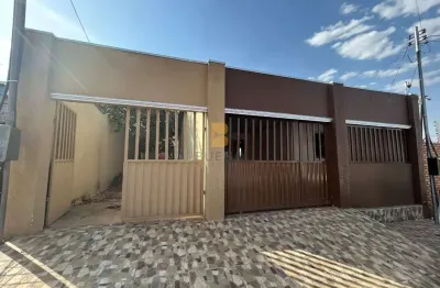 Casa com 2 quartos para alugar na rua roraima, jardim dos estados, várzea grande por r$ 1.400