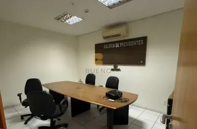 Sala comercial para alugar na avenida miguel sutil, 800, jardim mariana, cuiabá por r$ 4.500