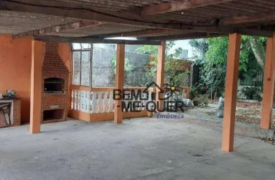 Casa 2 dormitórios/edicula com 3 comodos e um quintal maravilhoso