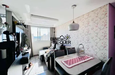 Apartamento reformado com armários planejados com 2 dormitórios próximo ao shopping tietê