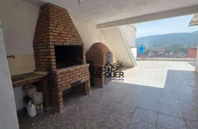 Casa assobradada 3 dormitorios, com salão no nivel superior